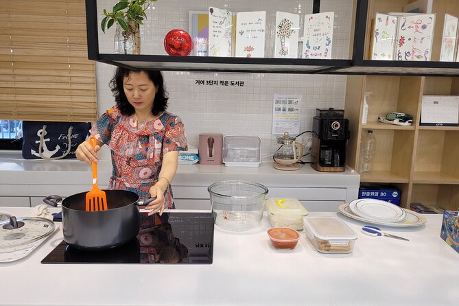 Private Tour: N.Korea Cooking Class & Talk With N.Korean Defector - Booking Information