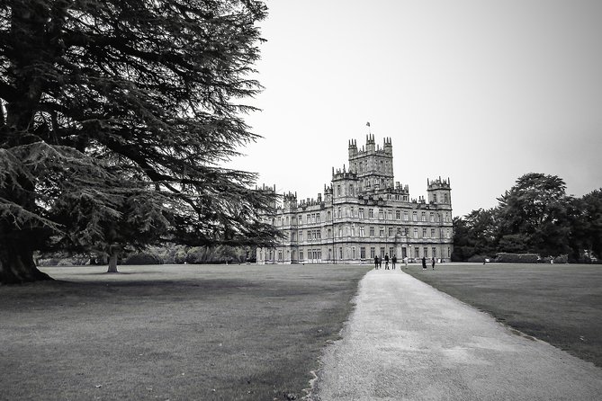 Private Tour to Stonehenge and Highclere Castle (Downton Abbey) - Booking Details and Pricing