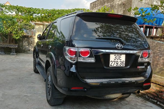 Private Transfer Between Hanoi or Noi Bai Airport and Ninh Binh - Driver and Service Features