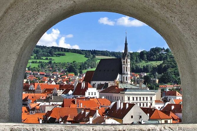 Private Transfer From Prague to Passau With Stopover in Cesky Krumlov - Customer Reviews and Ratings