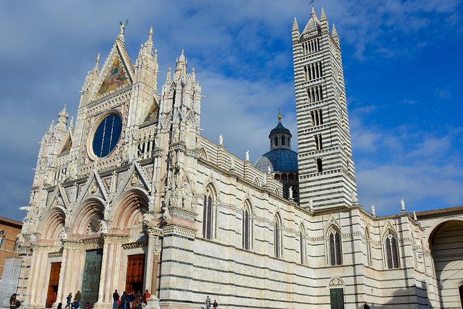 Private Tuscany Tour: Siena, San Gimignano and Chianti Day Trip - Tour Guides and Customer Satisfaction