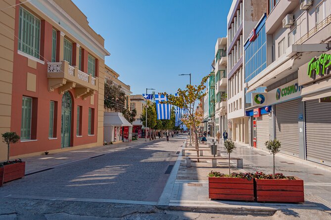 Private Walking Tour in Heraklion and Archaeological Museum - Language Options