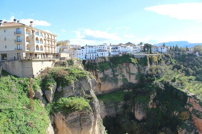 Private Walking Tour of Ronda With Official Tour Guide - Booking and Pricing Information