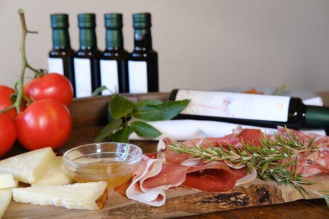 Private Wine & EVO Oil Tasting With Tuscan Meal - Booking Information