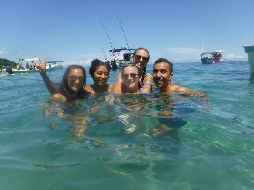Puerto Vallarta: Los Arcos Snorkel & Beach Private Boat Tour - Customer Reviews