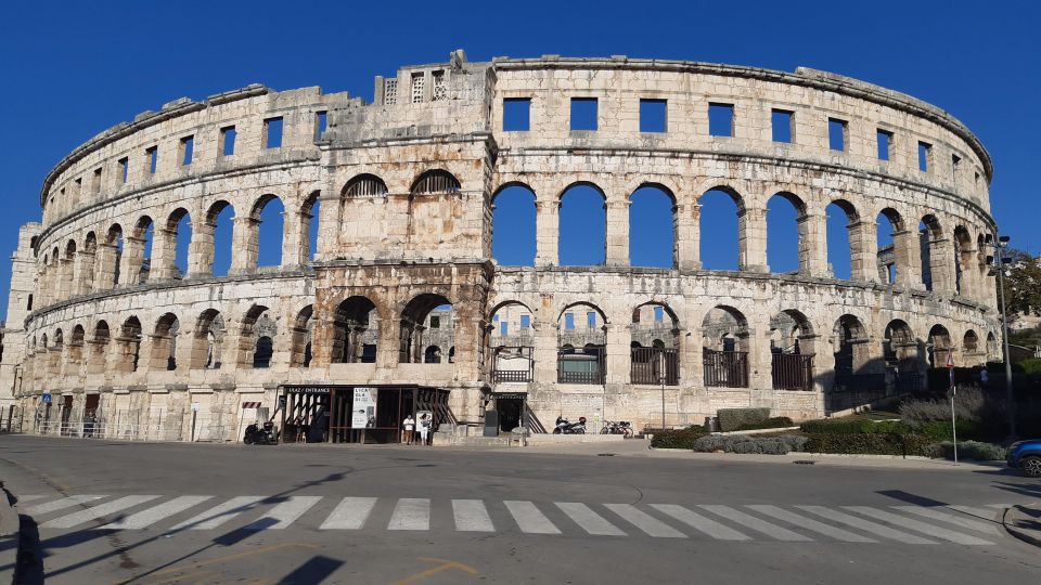 Pula: Historic Sites Private Walking Tour - Key Points