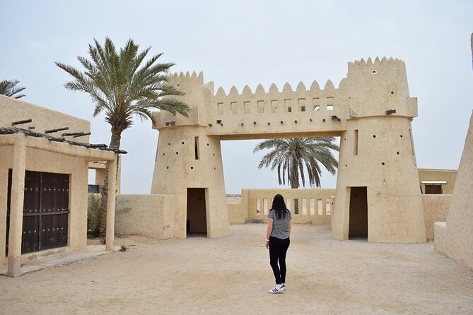 Qatar West Coast Tour to Richard Serra Sculpture and Mushroom Rock Formation - Traveler Reviews