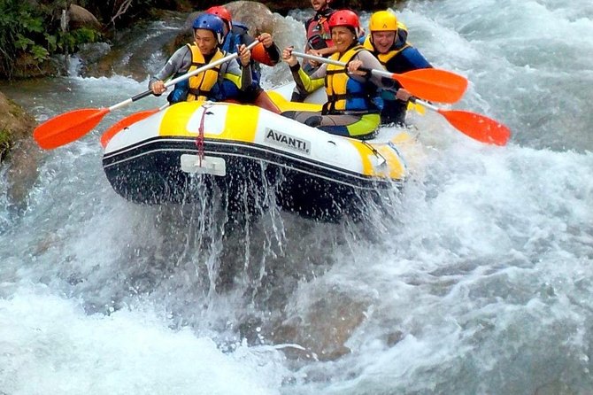 Rafting Activity Full of Adrenaline - On-Site Experience