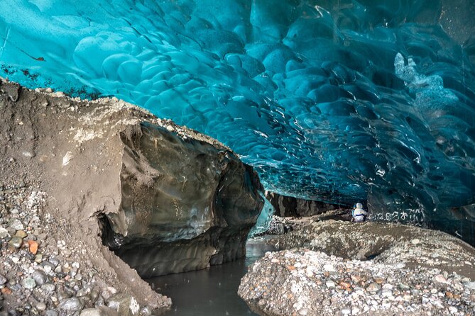 Remote Ice Cave: Hidden Gem in Vatnajökull (Less Crowded) - How to Avoid Crowds