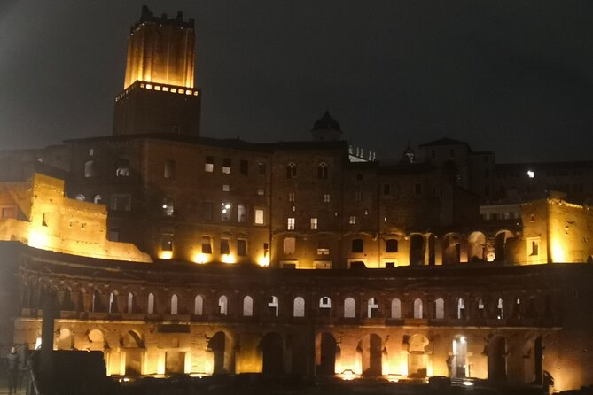 Rome by Night Colosseum Spanish Steps Trevi Fountain and More - Exploring Roman Landmarks After Dark