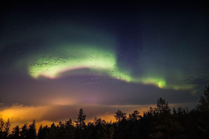 Rovaniemi AURORA Pass: 3-5 Days Unlimited Northern Lights Chasing PASS - Traveler Limit and Requirements