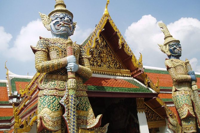 Royal Grand Palace Tour From Bangkok With Wat Phra Kaew (Sha Plus) - Cancellation Policy and Reviews