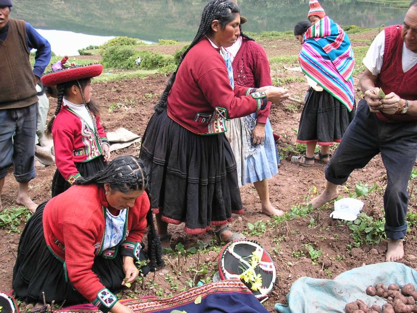 Rural Community Tourism in the Potato Park - Sacred Valley - Live Tour Guides