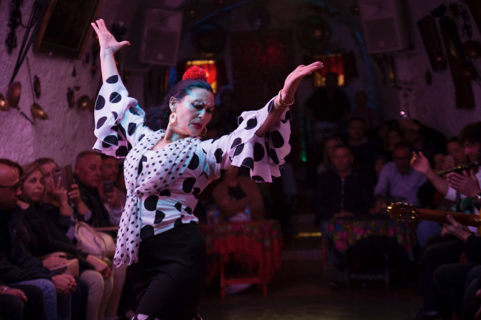 Sacromonte: Flamenco Show at Cuevas Los Tarantos Tickets - Additional Information