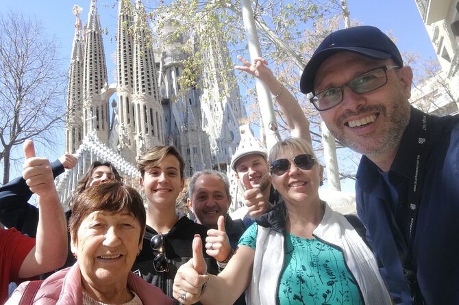 Sagrada Familia Small Group Guided Tour - Miscellaneous Tour Details