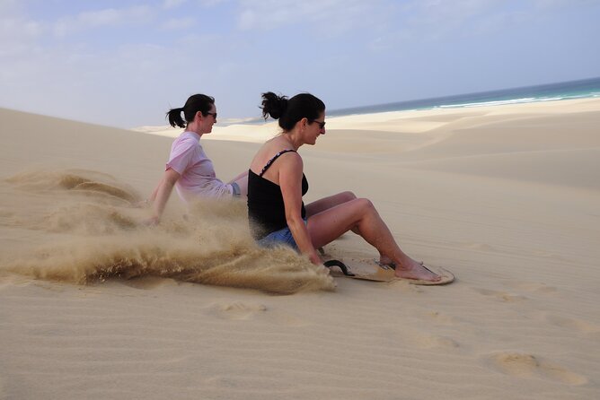 Sandboarding Adrenaline on the Dunes - Essential Gear for Sandboarding