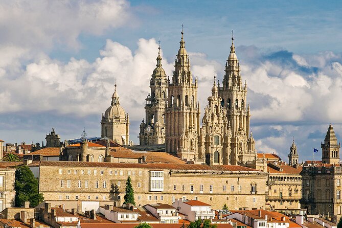 Santiago De Compostela Private Transfer From the City Centre to SCQ Airport - Cancellation Policy and Reviews