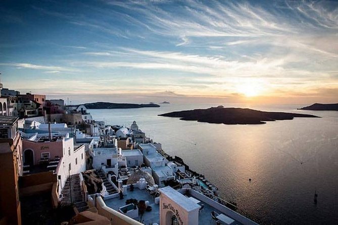 Santorini Luxurious Highlights Tour With Dinner - Professional Tour Guides