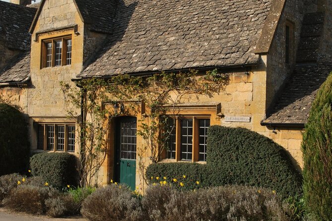 Secret Cotswolds Tour From Moreton-In-Marsh / Stratford-Upon-Avon - Common questions
