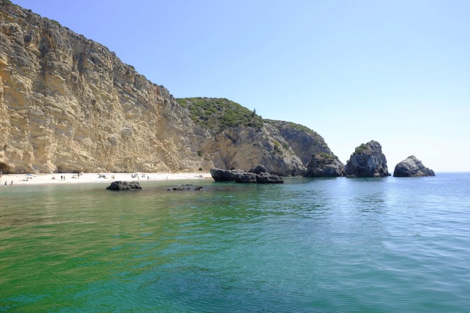 Sesimbra Cliffs: 1943 Traditional Boat Tour - Tour Highlights