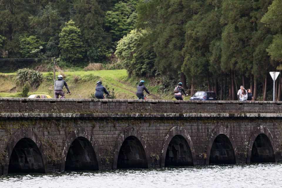 Sete Cidades: Kayaking and Biking Adventure - Experience Details