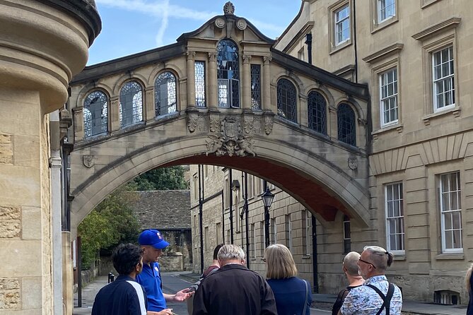 Shared Oxford Walking & Punting Tour W/Opt Christ Church Entry - Tour Guide and Experience