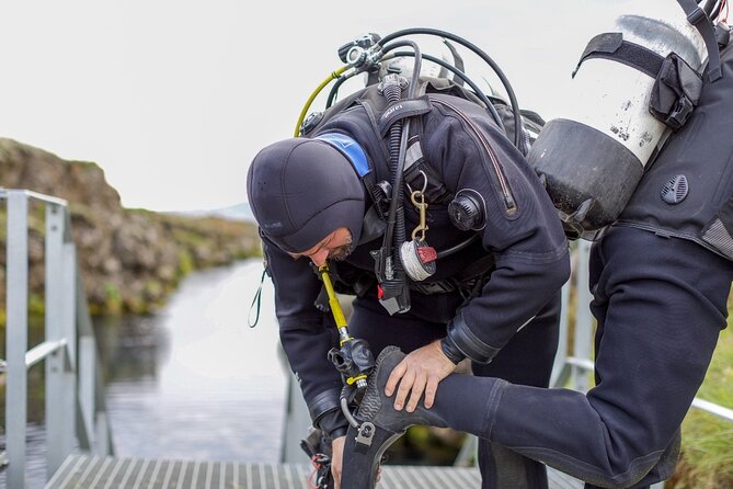 Silfra: Diving Between Tectonic Plates With Pick up From Reykjavik - Booking and Preparation Details