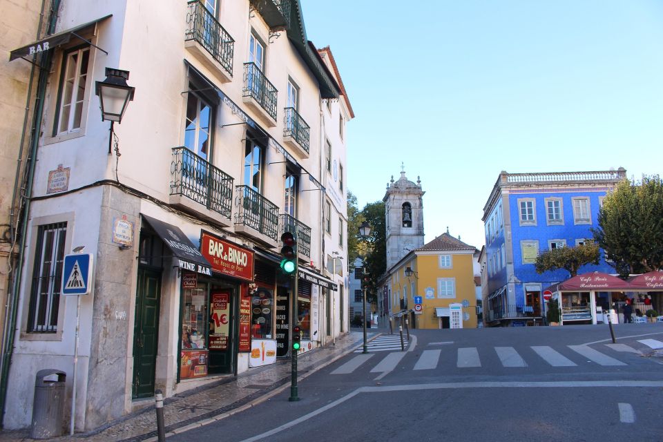 Sintra: Azenhas, Pena Palace, Regaleira and Moors Castle. - Common questions