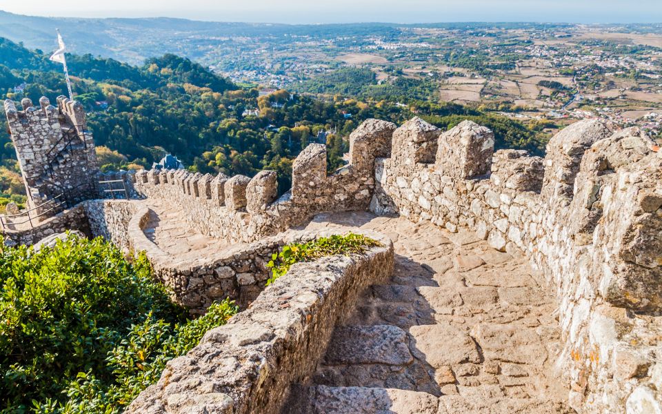 Sintra: Guided Highlights Tour Ending in Cabo De Roca - Itinerary Highlights