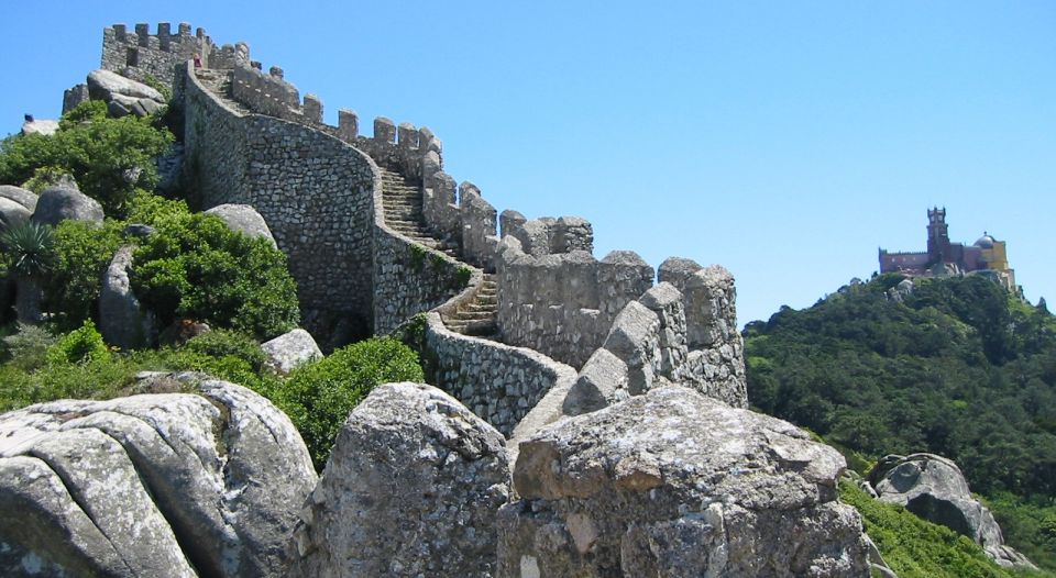 Sintra - Private Tour In Classic Car- Full Day