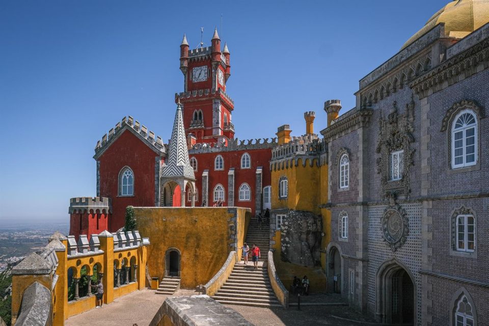 Sintra: Tour Thru a Magical and Romantic City - Azenhas Do Mar: Coastal Beauty