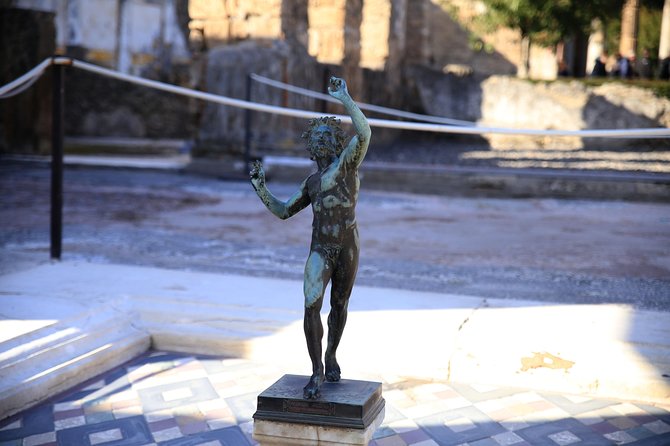 Skip-The-Line Best of Pompeii in One Day Tour W Local Guide & New Opened Houses - Common questions