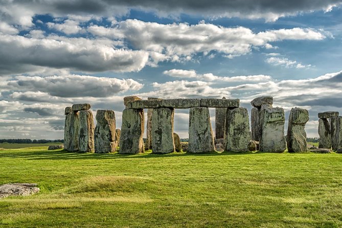 Small Group Cotswolds Village, Stonehenge and Bath Tour From London - Customer Experience