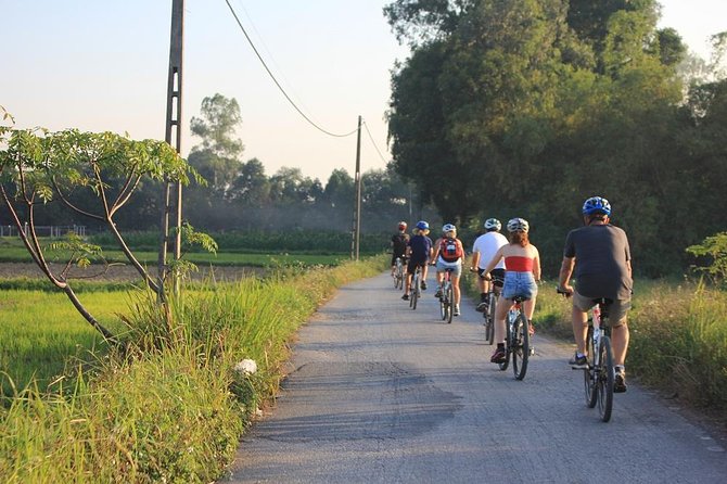 Small-Group Full-Day Bicycle Tour Around Rural Hanoi - Customer Reviews and Ratings