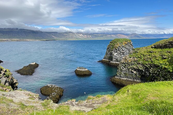 Snæfellsnes in Spanish With Lunch on a Farm Minibus - Meeting and Pickup Locations