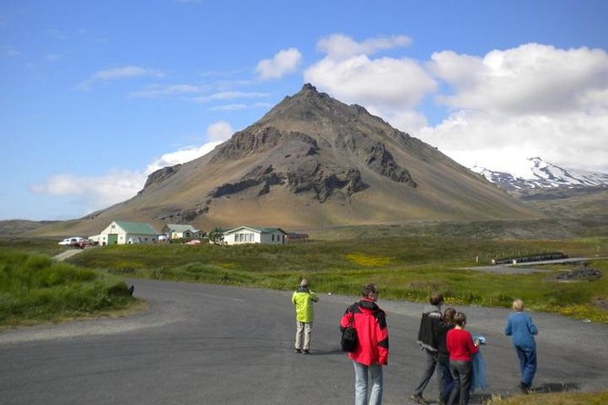 Snaefellsnes National Park and Natural Wonders From Reykjavik - Kirkjufell Mountain and Djúpalónssandur Beach