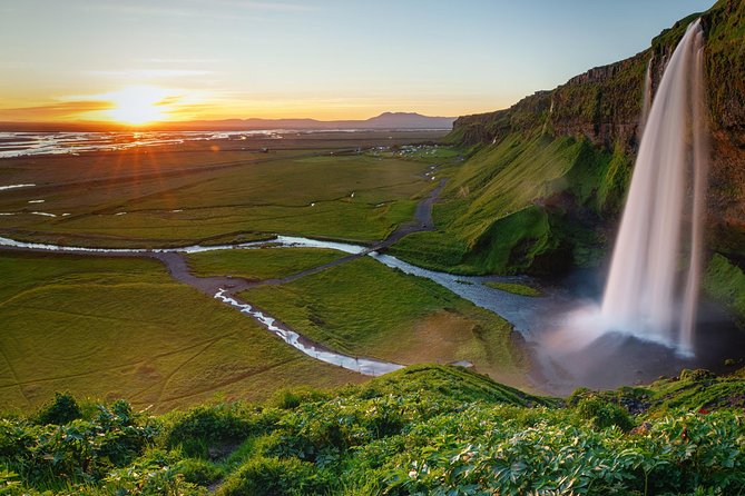 South Coast of Iceland - Tour With a Professional Photographer - Pricing and Additional Information