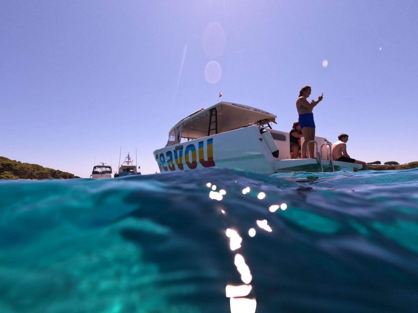Split: Bisevo, Vis, and Hvar Boat Tour With Snorkel Stops - Tour Experience