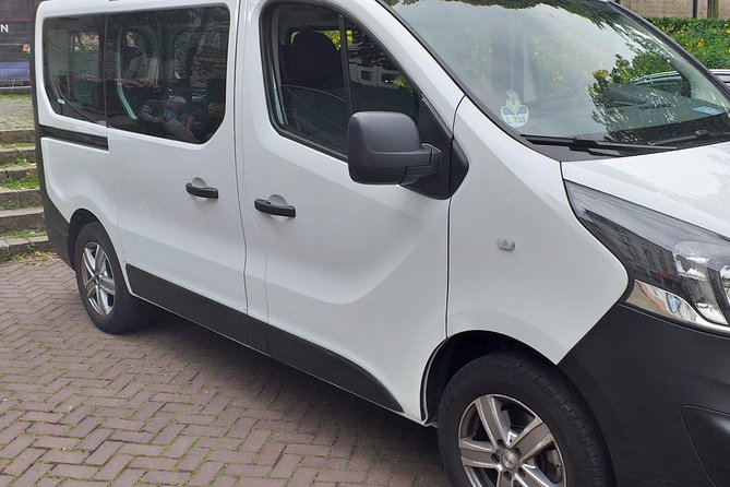 Standard Minivan From Charleroi Airport to the City of Ghent - Contact Information for Inquiries