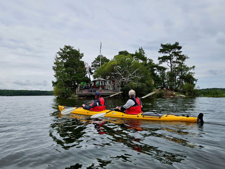 Stockholm: Guided Kayak Tour to Drottningholm Royal Palace - Participant Information