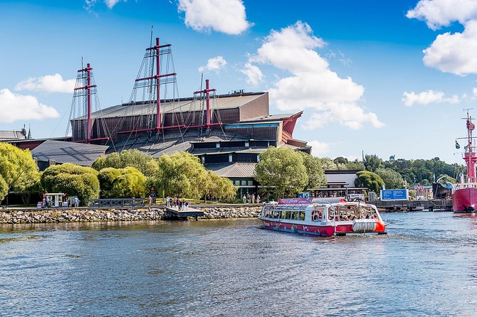 Stockholm Royal Bridges and City Centre Cruise - Logistics Details