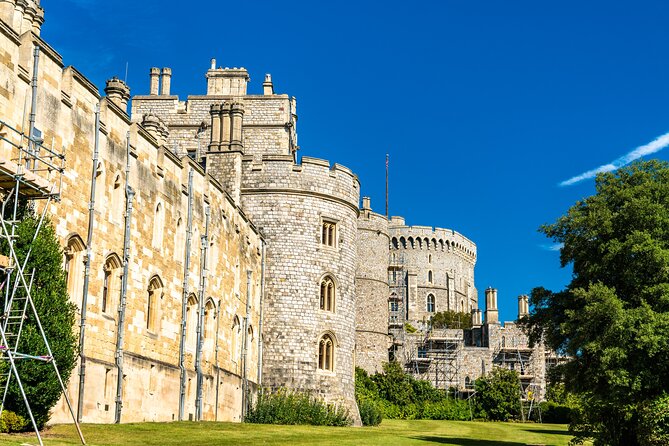 Stonehenge, Oxford & Windsor Private Car Tour From London - Audio Guide & Restrictions