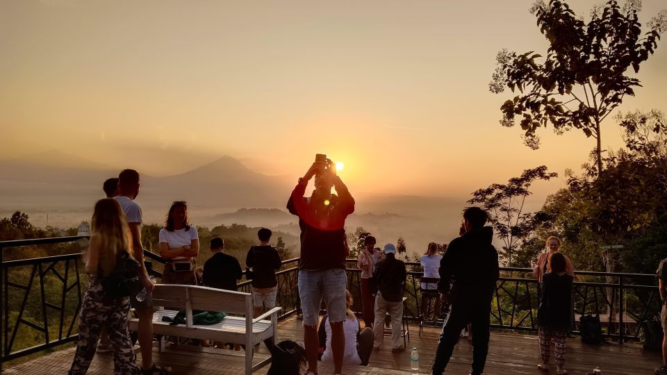 Sunrise at Puncak Saka, Prambanan, Sewu, Plaosan Temple - Common questions