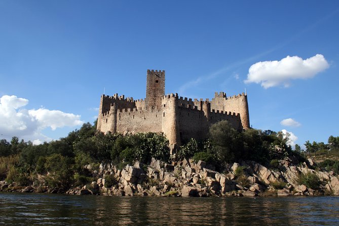 Templar Knights: Tomar and Almourol Castles Full Day Private Tour - Traveler Reviews