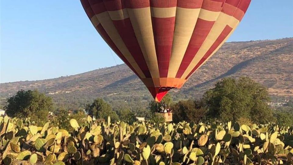 Teotihuacan Hot Air Balloon Tour From Mexico City - Breakfast and Return
