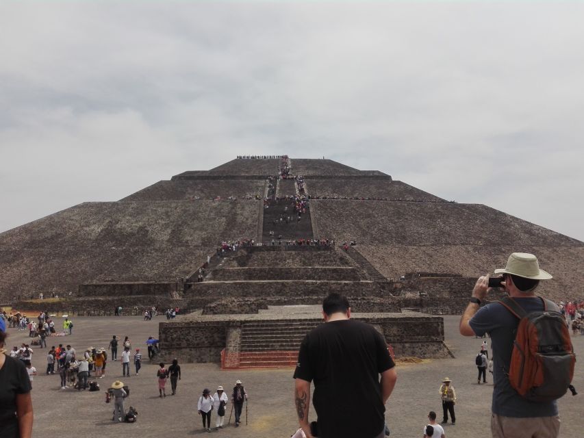 Teotihuacán, Plaza De Las Tres Culturas, and Acolman Tour - Customer Reviews