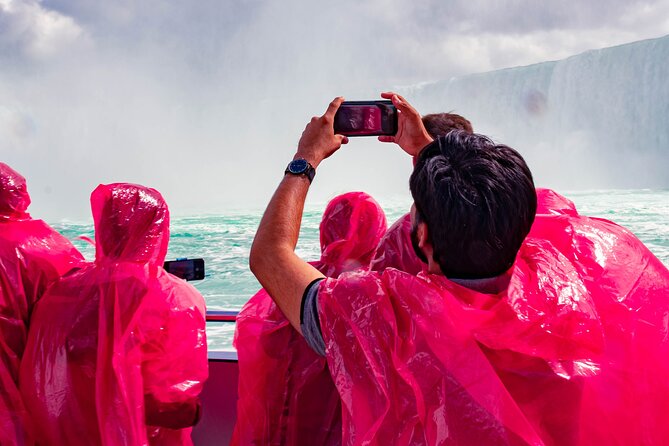 The Best All-Inclusive Walking Tour of Niagara Falls Canada - Tour Guides