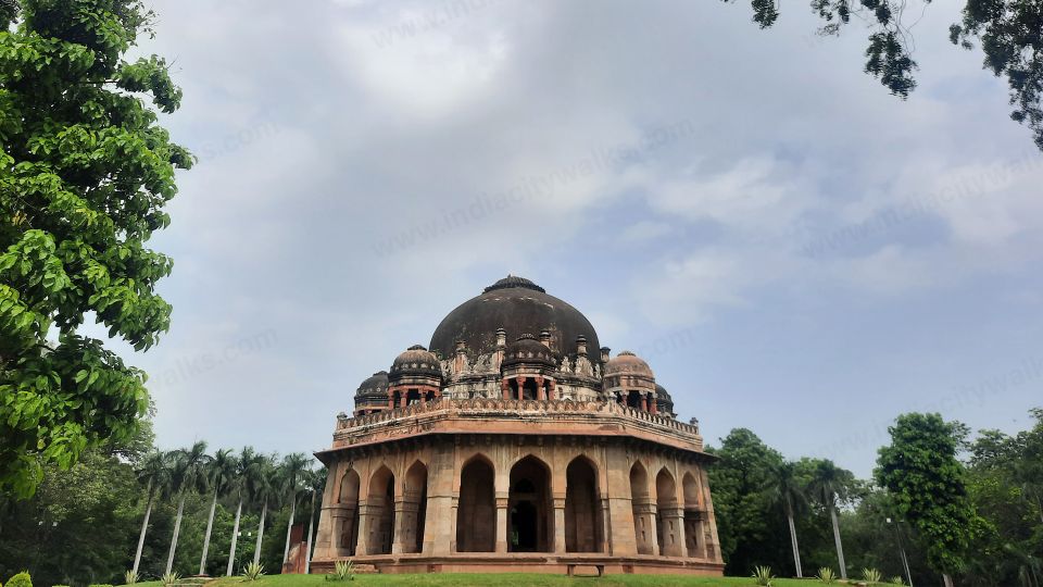 The Legacy of Sayyids & Lodhis: Lodhi Gardens - Experience Highlights and Inclusions
