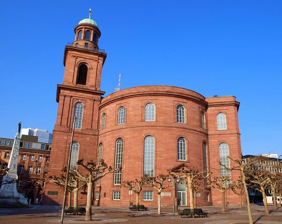 The Tales of Frankfurts New Old Town: A Self-Guided Audio Tour - St. Pauls Church Exploration