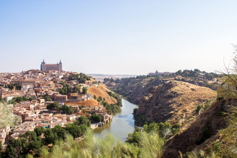 Toledo: Full-Day Guided Bus Tour From Madrid - Walking Tour Highlights